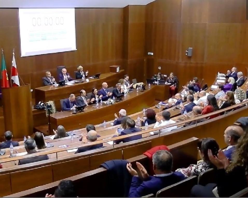 Luis souto empossado presidente da camara de aveiro Luis souto empossado presidente da camara de aveiro
