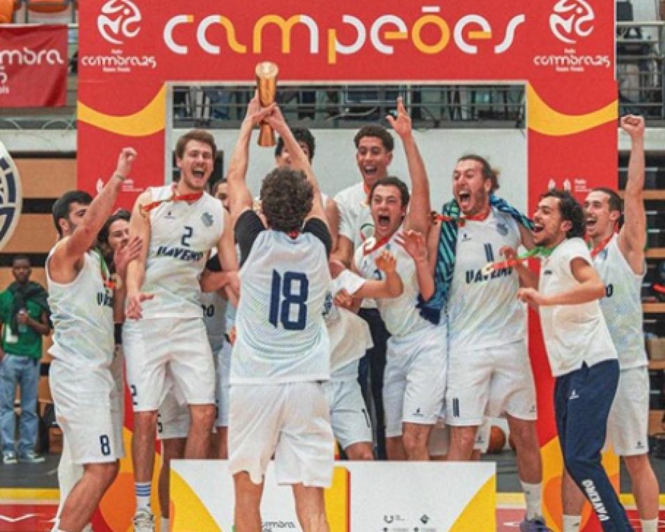aveiro vence nacional universitário em basquetebol masculino