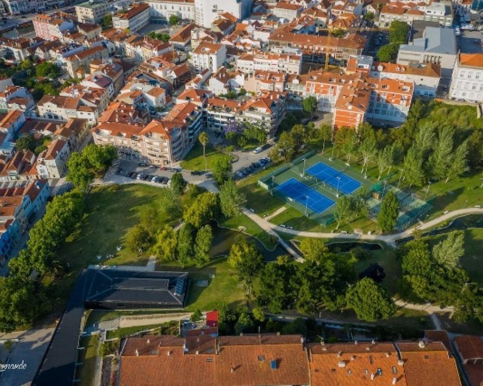 Aveiro: Alunos da UA levam propostas para novos parques a debate público. Autarquia reafirma compromisso sobre corredor verde em São Bernardo.