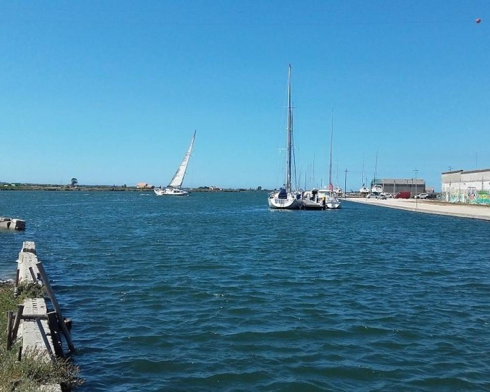 Aveiro: Tribunal de Contas dá luz verde à obra da estrada dique junto à Troncalhada. Câmara espera decisões sobre novo ferry.