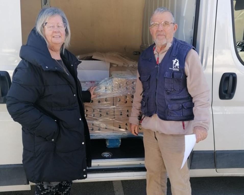 Rotary de Agueda entrega iogurtes ao banco alimentar contra a fome