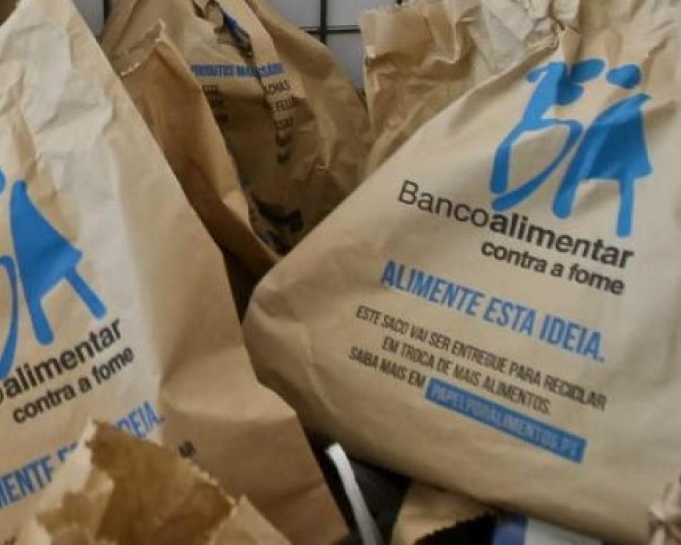 Ílhavo: Escuteiros recolhem alimentos para o Banco Alimentar.