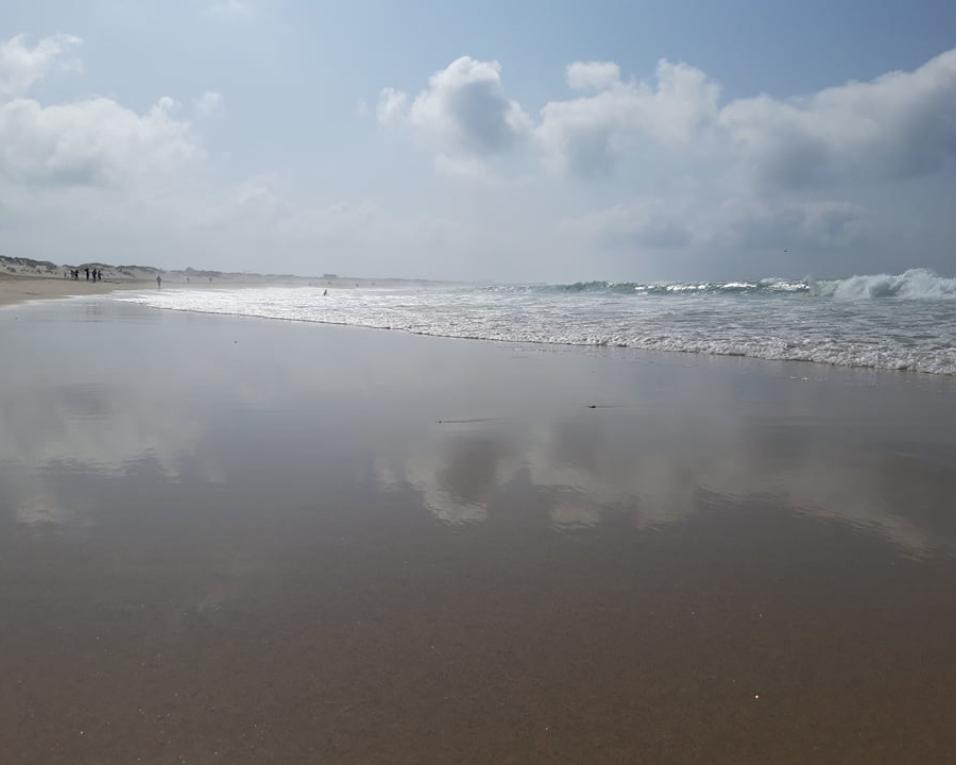 Pai e filho resgatados com vida do mar da Costa Nova.