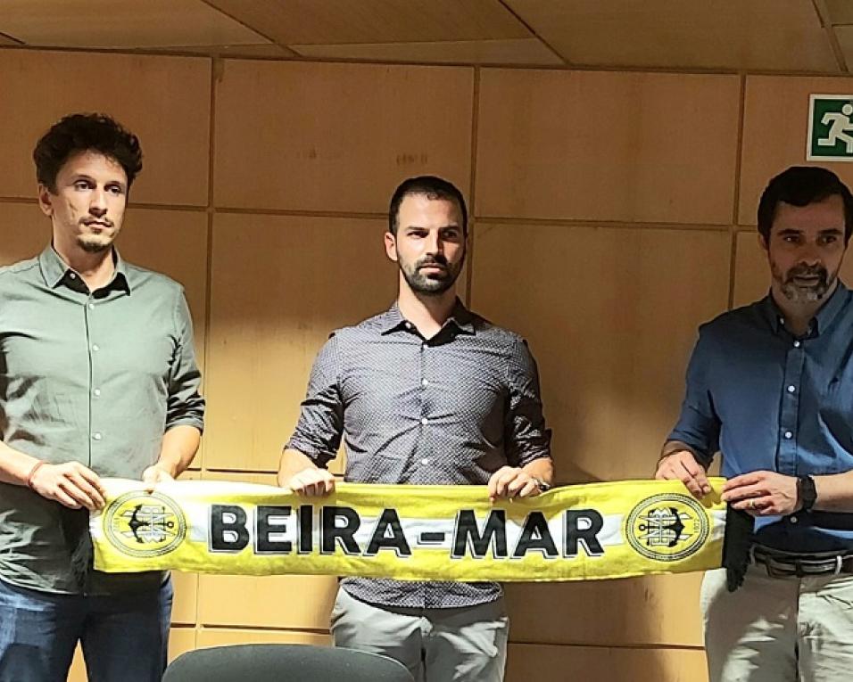 Ricardo Maia vai treinar o Beira-Mar na Divisão de Elite da AFA.