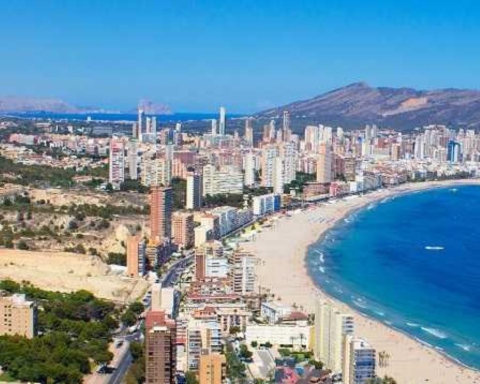 Mulher de Albergaria morreu colhida por autocarro em Benidorm.