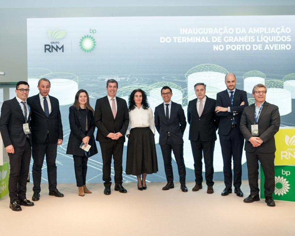 BP e RNM assinalam parceria para fornecimento de combustiveis a partir do porto de Aveiro