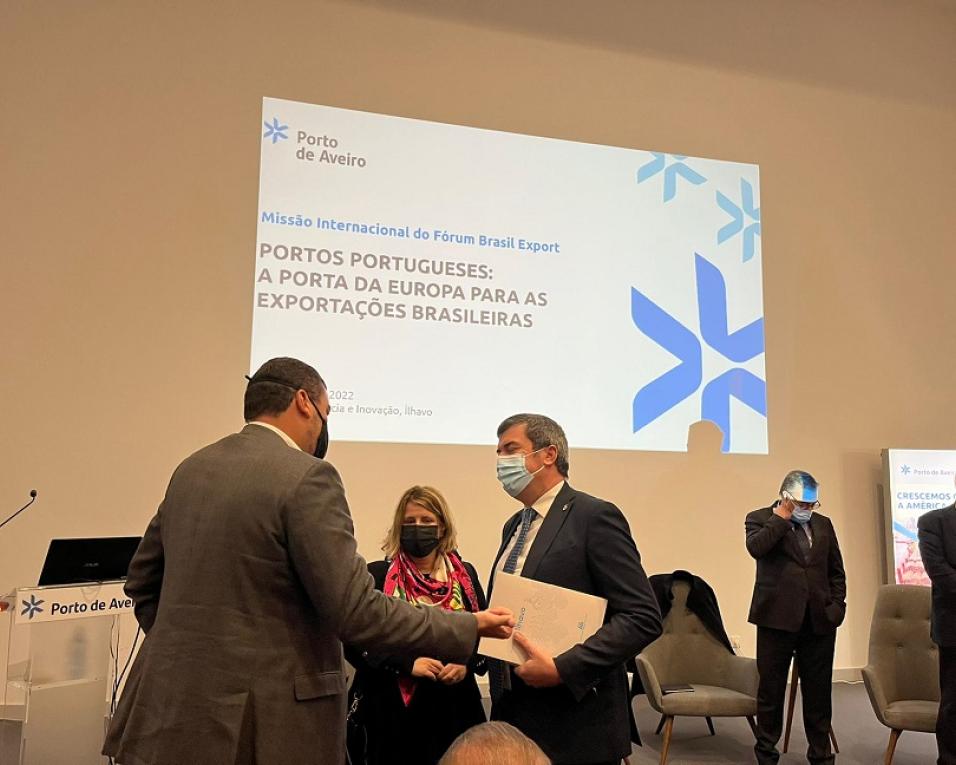 Ílhavo: Campolargo tenta cativar brasileiros para expansão industrial.