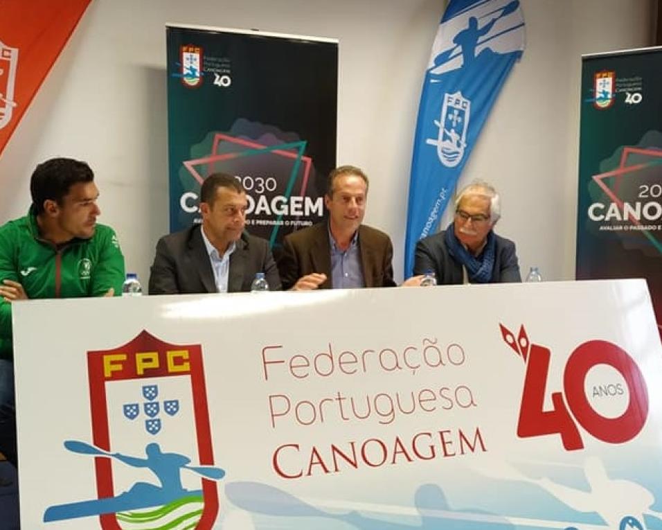 Canoagem debate em Aveiro futuro da modalidade.