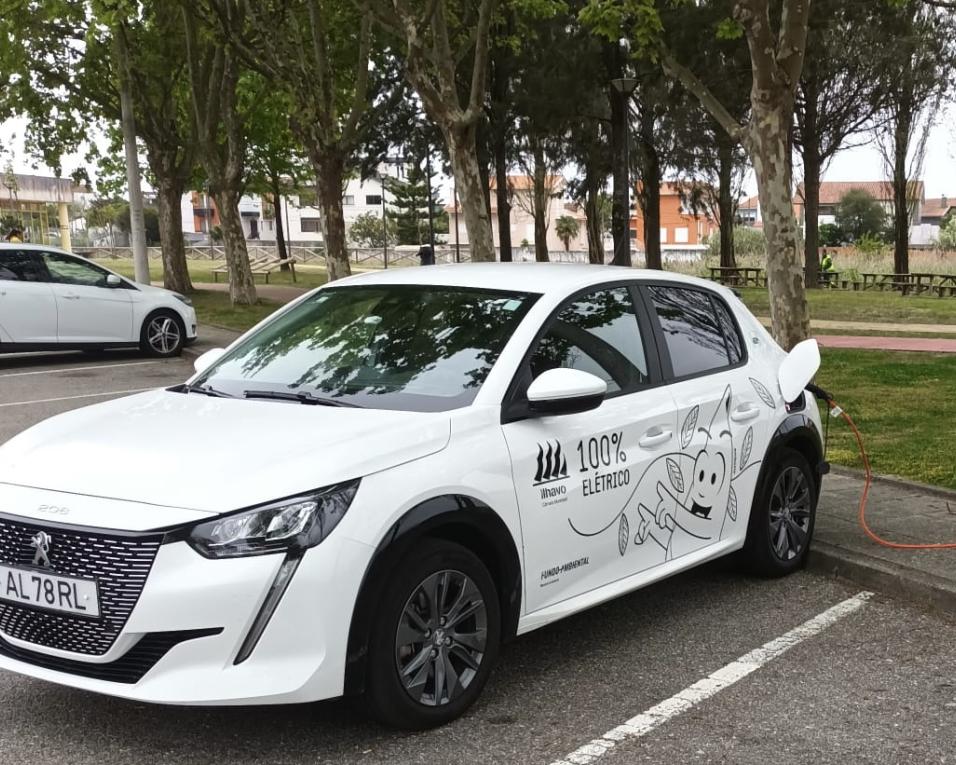 Ílhavo: Município abre concurso para instalação de rede de carregamento de veículos elétricos.