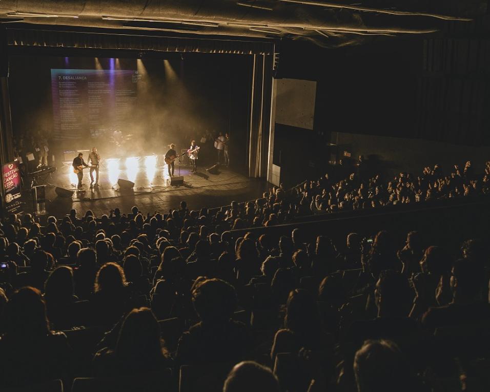 Ílhavo: Casa da Cultura retoma lotação máxima para o Festival da Canção Vida.