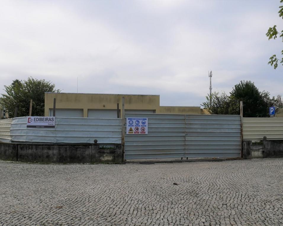 Obra de ampliação do centro de saúde de Águeda em fase de arranque.