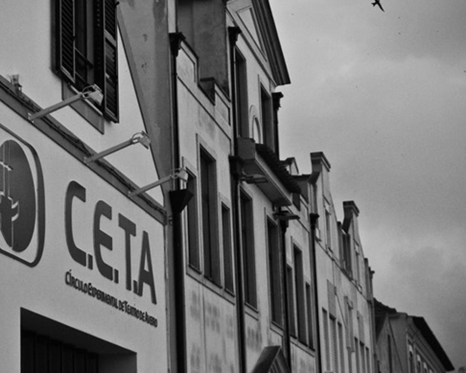 CETA com peça que reflete sobre a guerra e o terror.