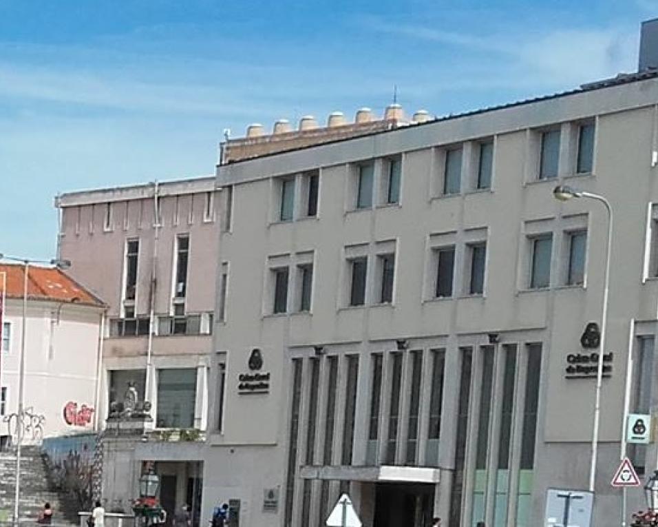 Aveiro: Concelhia do PSD contra encerramento da CGD e possível instalação de hotel.