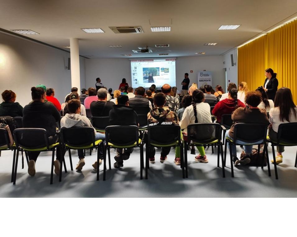 oliveira do bairro incentiva percurso escolar junto de etnia cigana oliveira do bairro incentiva percurso escolar junto de etnia cigana