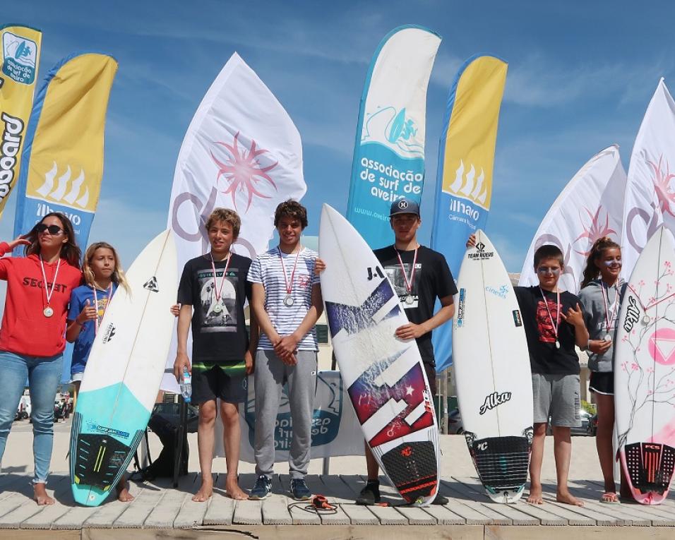 Zema Bruschy triunfa no arranque do Circuito Triangular DPP 2019 da Associação de Surf de Aveiro.