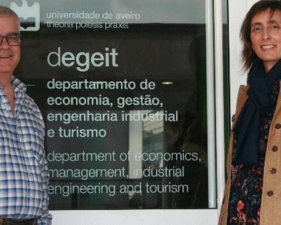 Docentes da UA distinguidos por artigo sobre temática da Internacionalização de Pequenas e Médias Empresas. Docentes da UA distinguidos por artigo sobre temática da Internacionalização de Pequenas e Médias Empresas.
