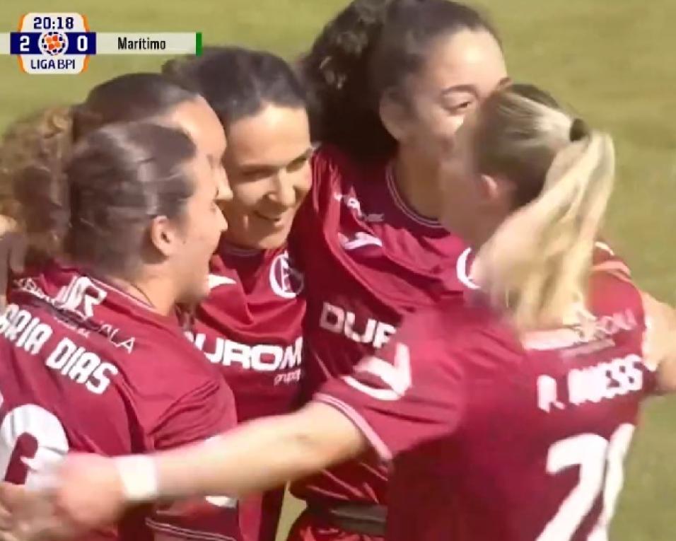 clube de albergaria vence e sonha com permanencia