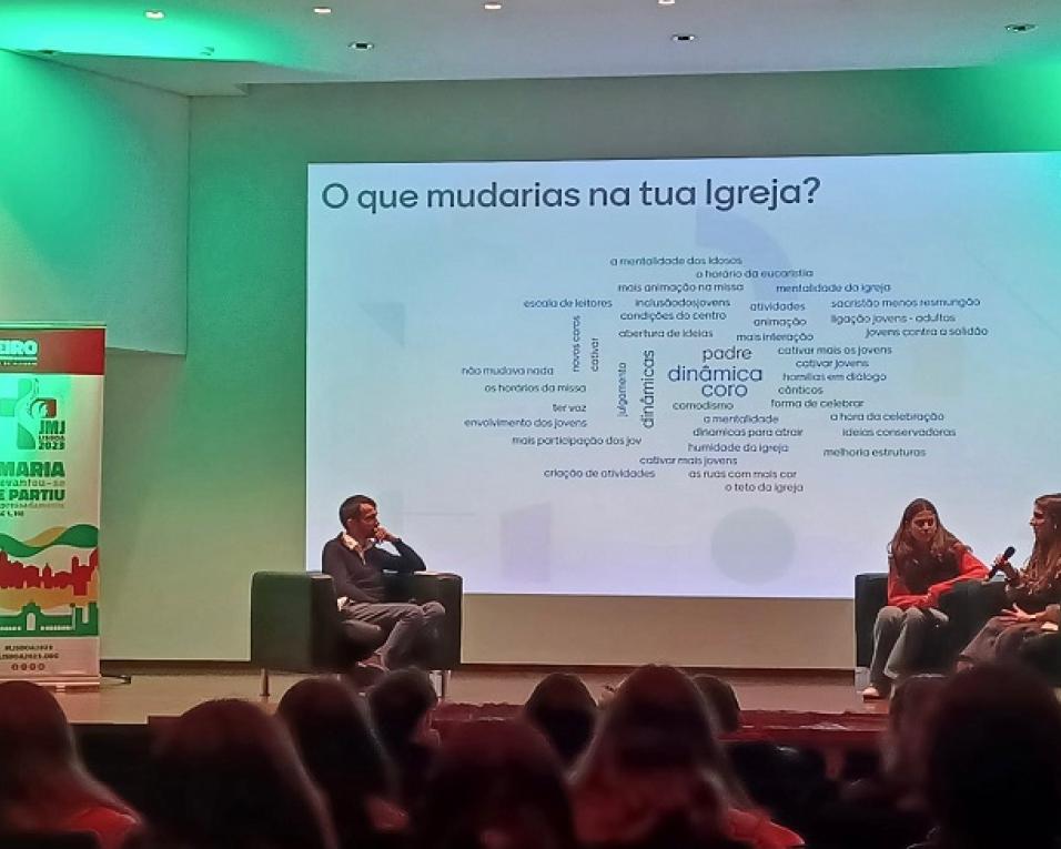 Jovens de Aveiro desafiados para projetos em comunidade.