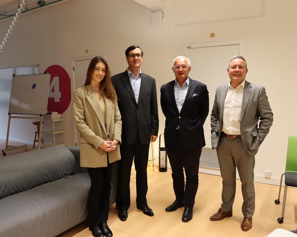 Colégio Português deu início às conferências dos 25 anos.