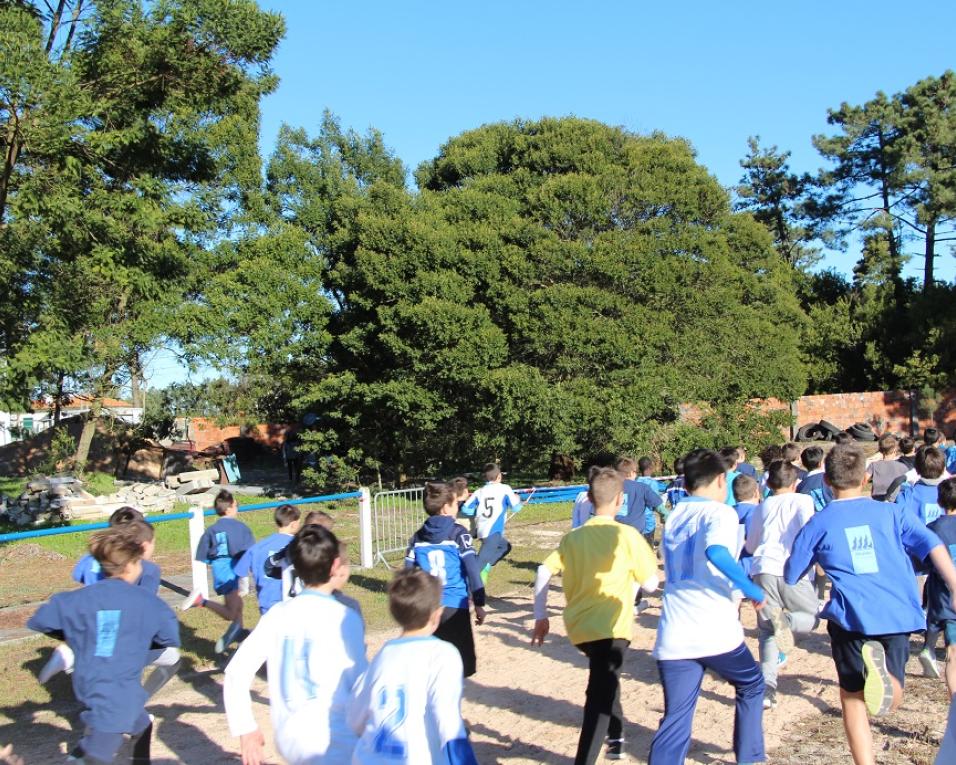Ílhavo: CASCI juntou-se à 9.ª edição do Corta-Mato Escolar Municipal.