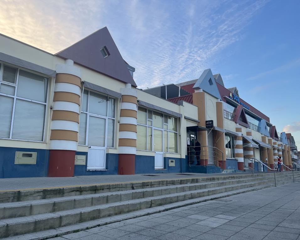 Mercado da Costa Nova em obras. Edifício vai apresentar uma nova imagem.