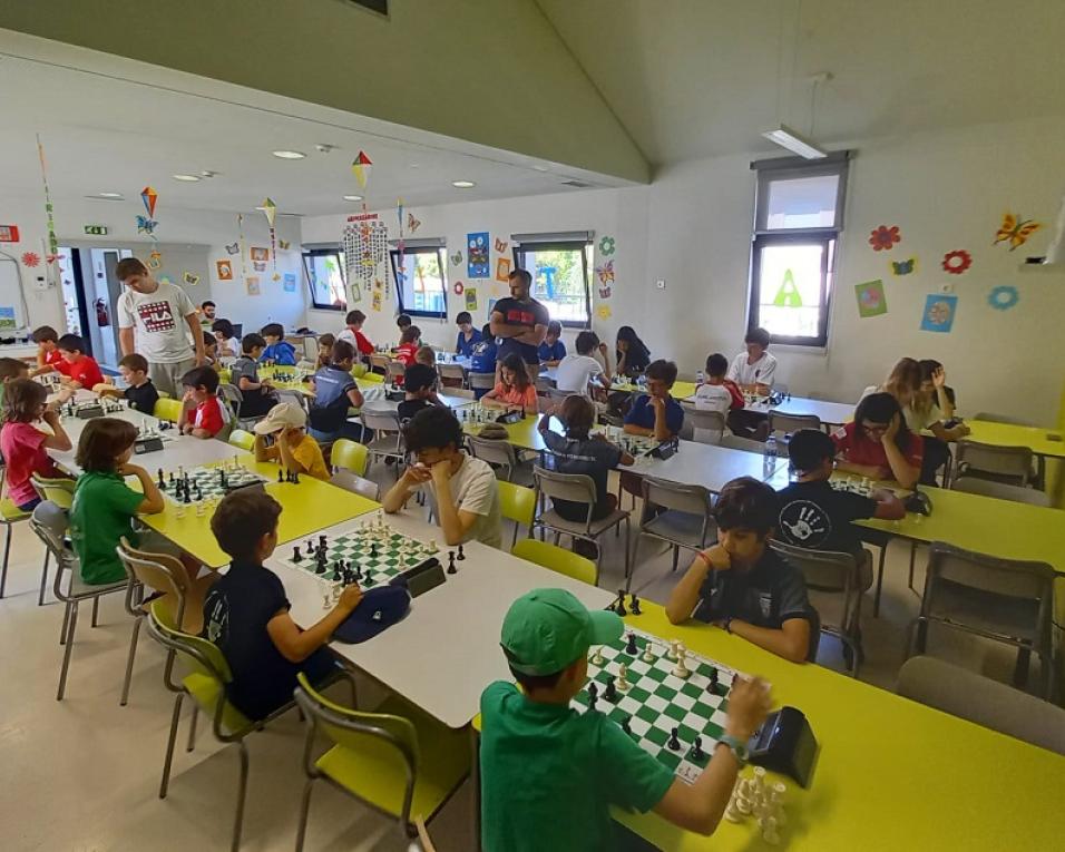 Torneio de Xadrez regressou ao Centro Escolar da Coutada.