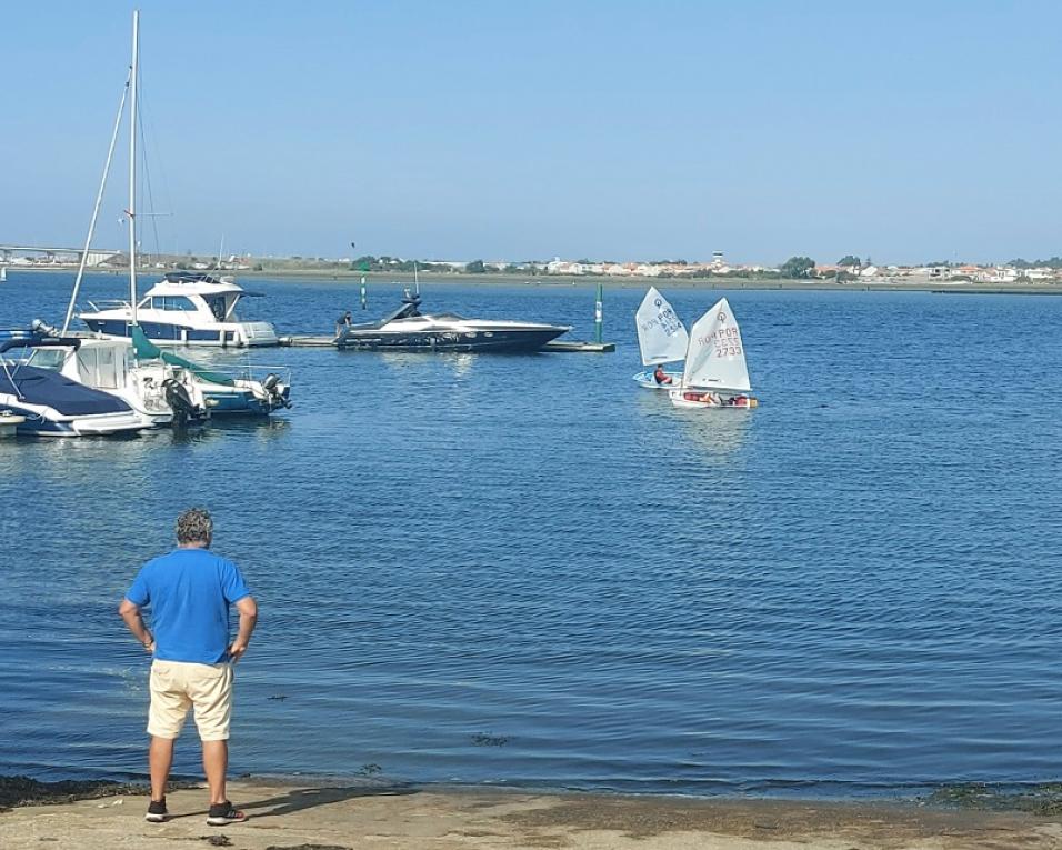 Operação relâmpago garante campeonato europeu da classe Sharpie nas águas da ria de Aveiro.