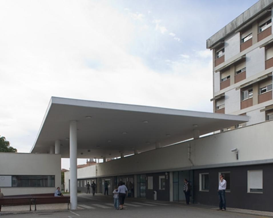 Assistentes técnicos do hospital reclamam acerto de contas.