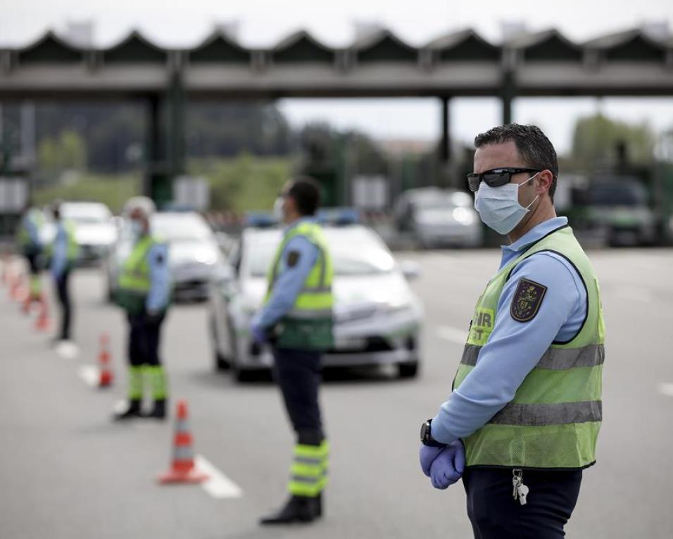 Balanço: 142 detidos por desobediência durante o estado de emergência.