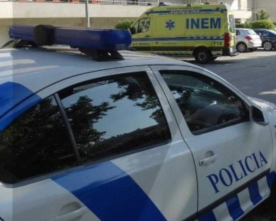 PSP-Aveiro: Octogenário identificado por bater na companheira. Mulher de 36 anos detida por traficar drogas.