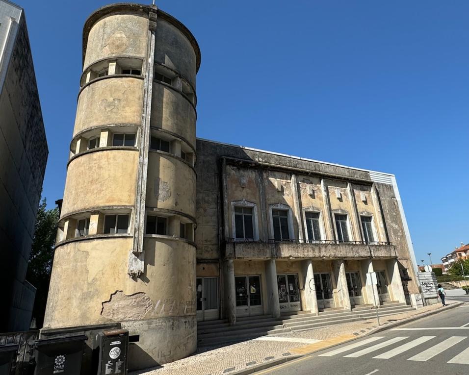 ps pede que se evite demolicao do antigo cineteatro