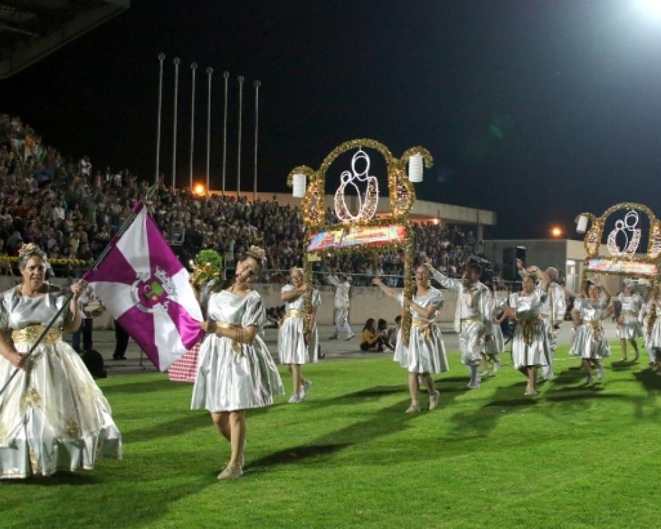 Marchas de São João desfilam em Oliveira do Bairro.