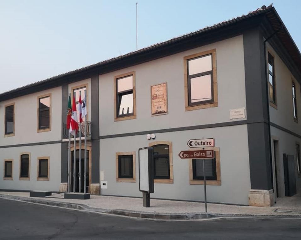 Aveiro: PS pede verificação da legalidade de atos da Assembleia de Freguesia de Eixo/Eirol. Aveiro: PS pede verificação da legalidade de atos da Assembleia de Freguesia de Eixo/Eirol.