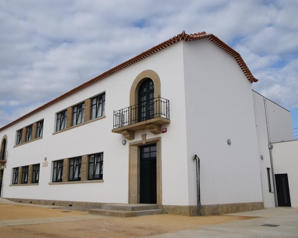 Albergaria: Escola da Avenida já está ao serviço.