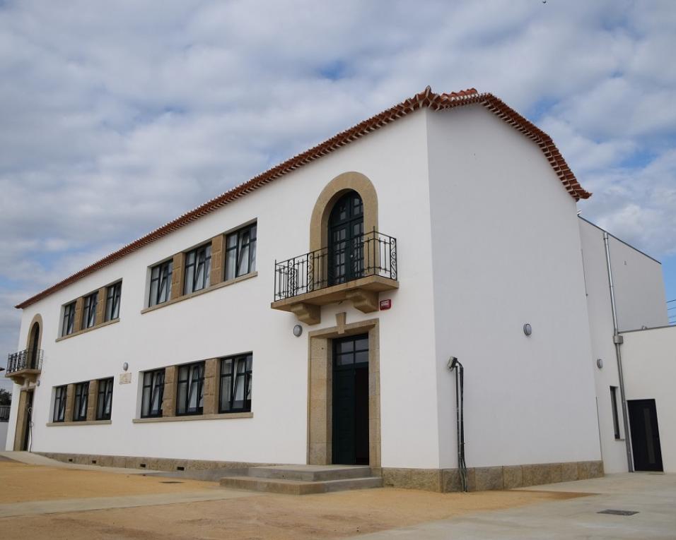 Albergaria inaugura escola requalificada.