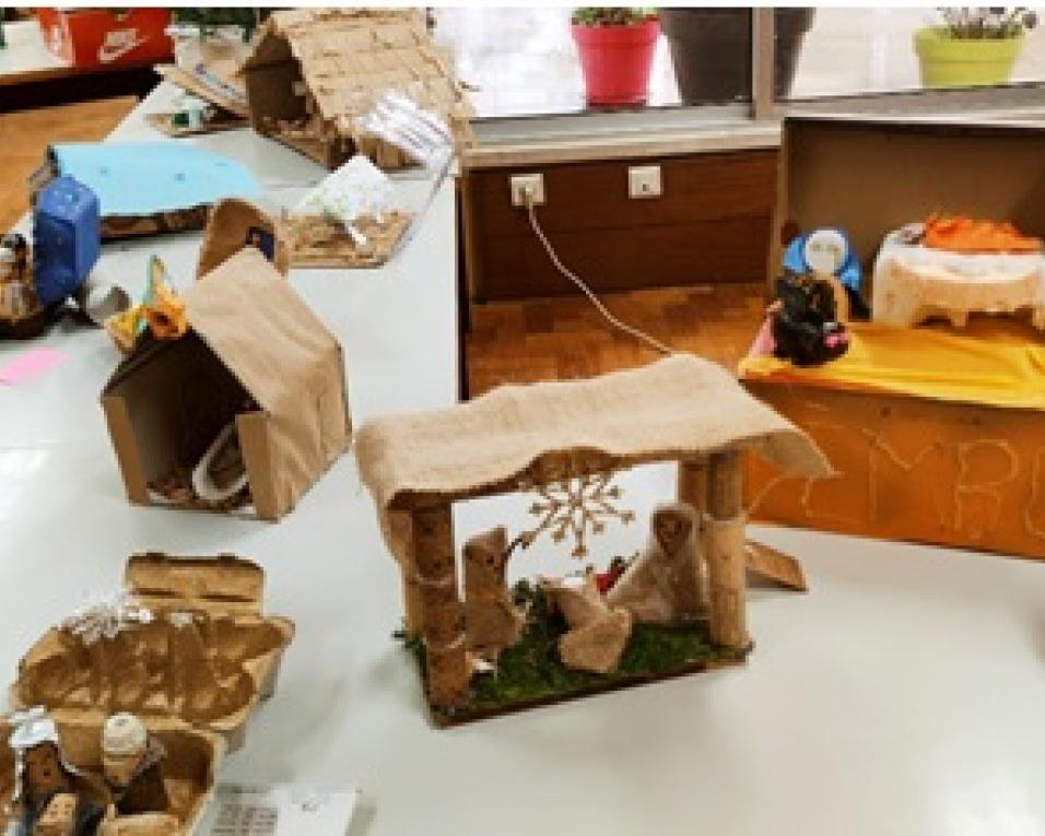 Ílhavo: Agrupamento de Escolas assinala os 800 anos do primeiro presépio feito por São Francisco de Assis. Ílhavo: Agrupamento de Escolas assinala os 800 anos do primeiro presépio feito por São Francisco de Assis.