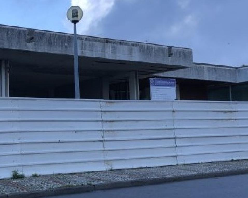 esmoriztur vai para obras