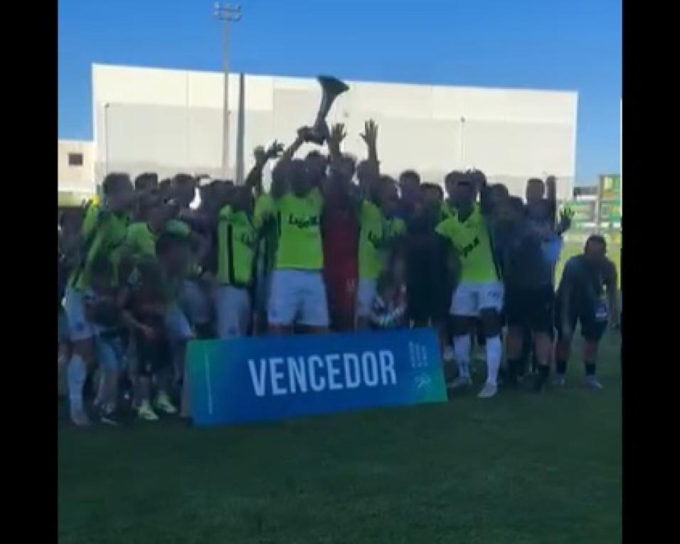 ovarense conquista supertaca distrital