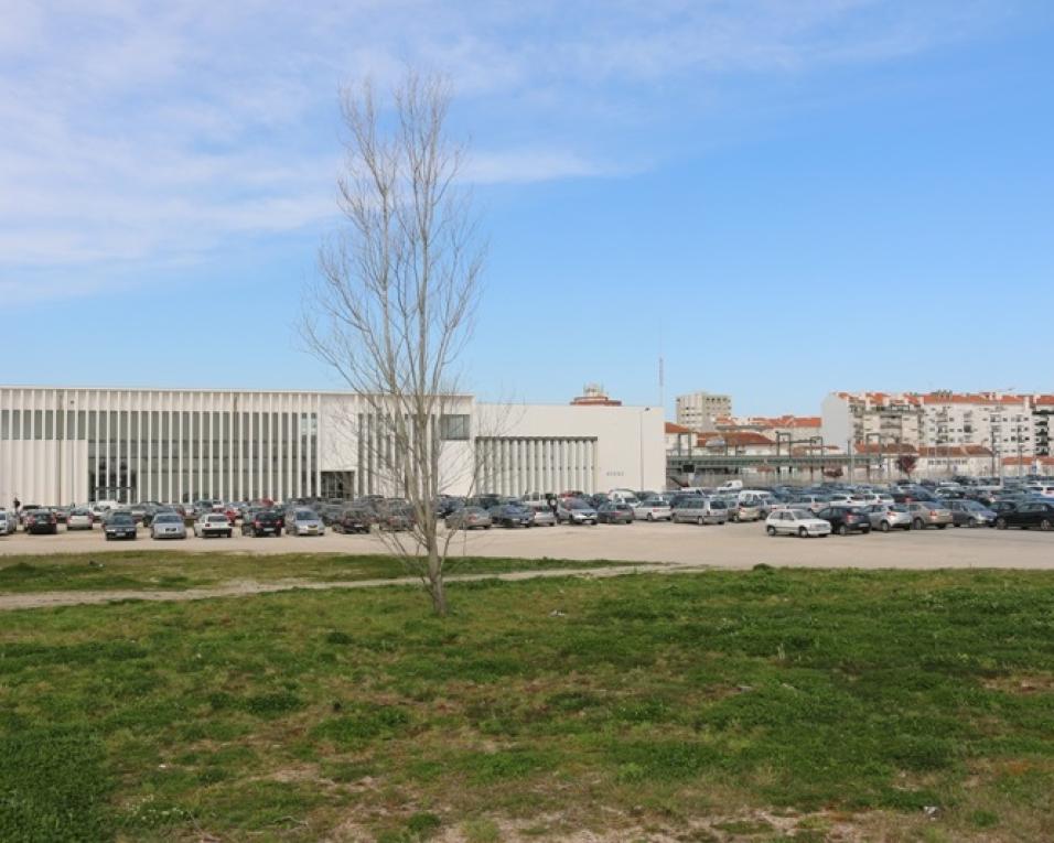 Aveiro: Autarquia adjudica obra de construção do Parque de Estacionamento junto à estação da CP.