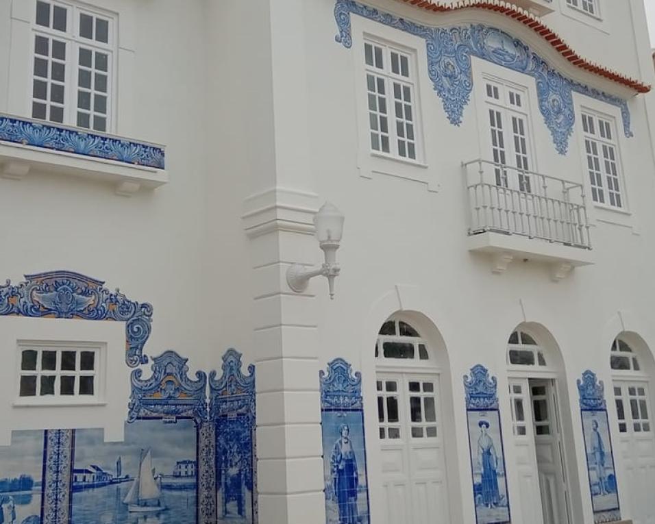 Aveiro: Obra de restauro na antiga estação da CP concluída em Abril.