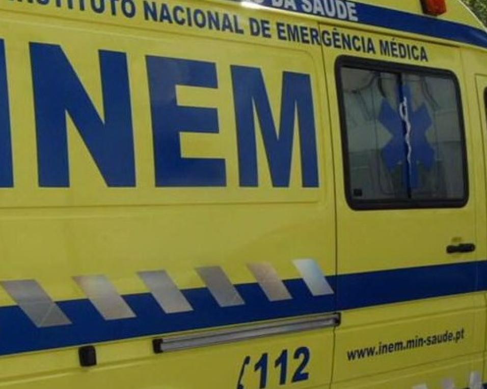 Dois jovens atropelados numa passadeira em São Bernardo.