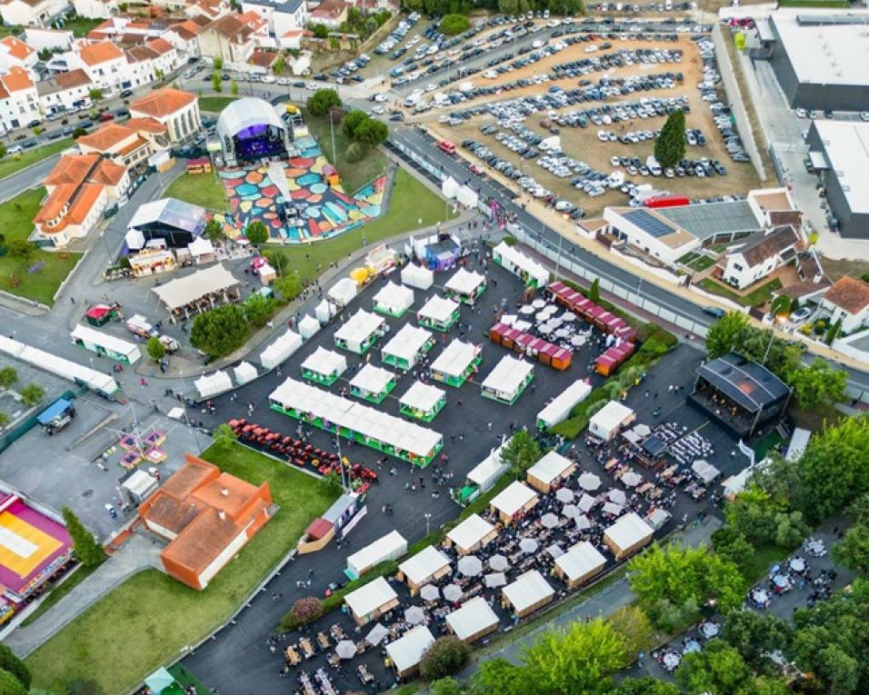 Ministro da Agricultura inaugura Feira da Vinha e do Vinho