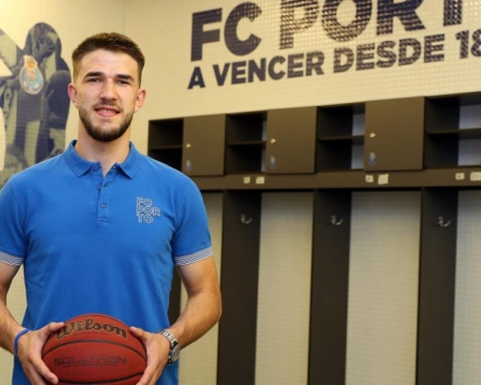 Basquetebol: Francisco Amarante elogiado pela Junta de Freguesia da Gafanha da Nazaré. É um atleta de eleição.