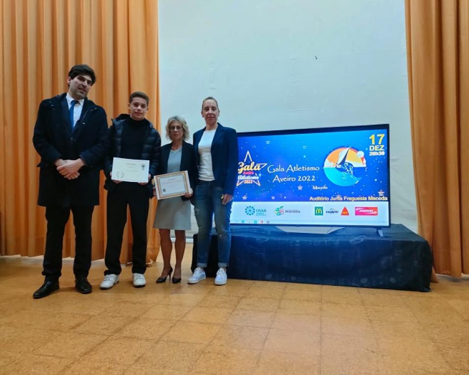 Atletismo: Os Ílhavos na Gala de entrega de diplomas da Associação de Atletismo.