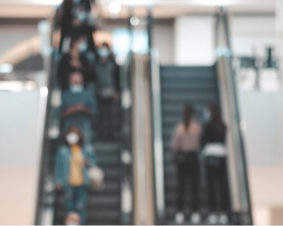 Glicínicas Plaza inicia as atividades de Natal com a tradicional chegada do Pai Natal. Glicínicas Plaza inicia as atividades de Natal com a tradicional chegada do Pai Natal.