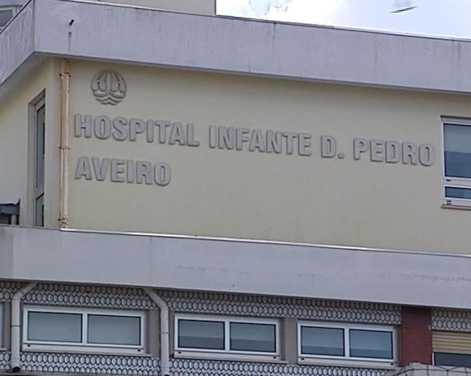 Vacinação no Centro Hospitalar quase concluída. 18 profissionais recusaram vacina.