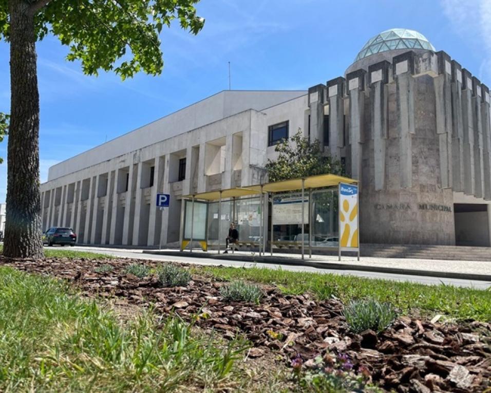 Ílhavo: Autarquia assegura apoio a obras em lares da Gafanha do Carmo e Gafanha de Aquém.
