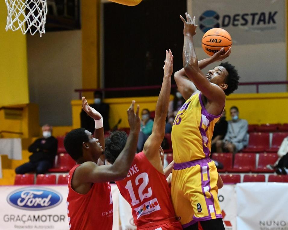 Basquetebol: Illiabum garante primeira vitória da época na Liga.