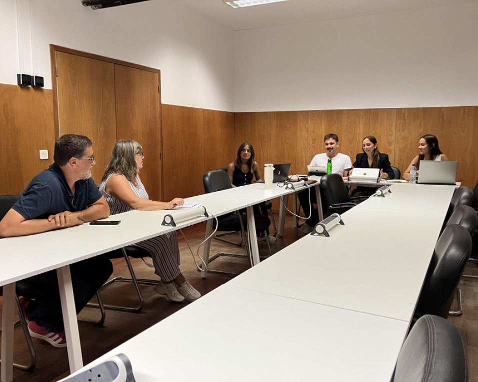 cdu defende restauro de relações de confiança entre autarquia e UA