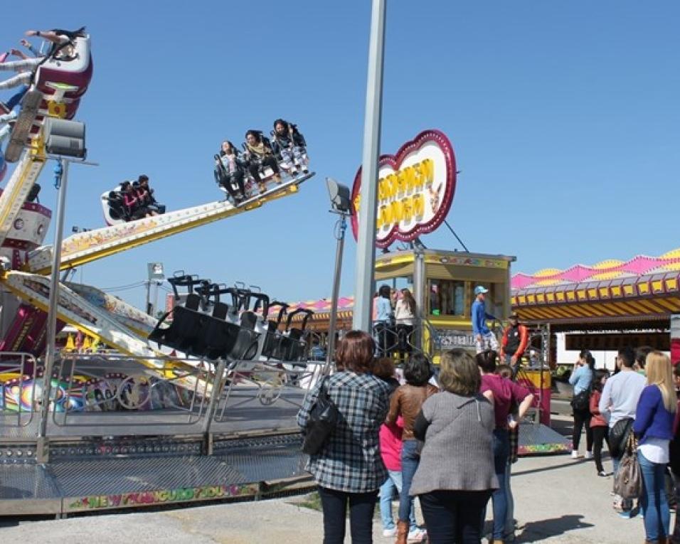 Feira de Março e Coca-Cola promovem um melhor ambiente.